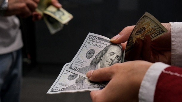 کمین احتمالی برای خریداران دلار