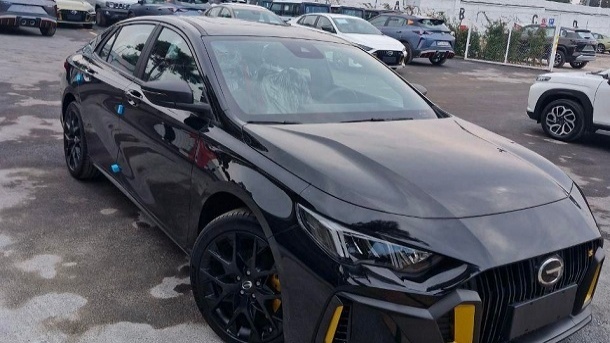 دلار گران میشود، خودرو وارداتی ارزان!