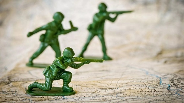 کدام کشورها هرگز در طول تاریخ خود جنگ را تجربه نکردهاند؟