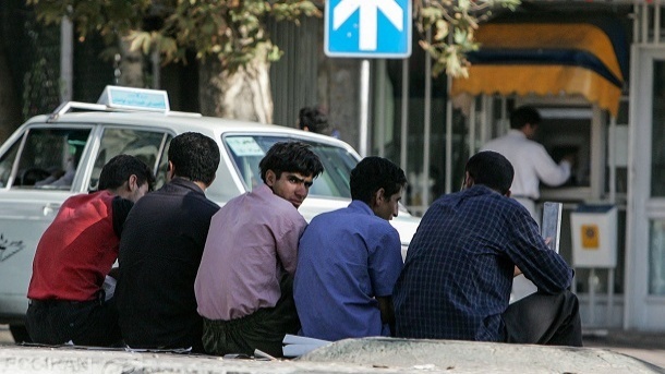 تاثير ركود اقتصادی بر كاهش نرخ بيكاری