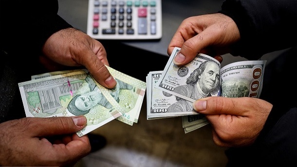 علت اصلی نوسانات بازار ارز 