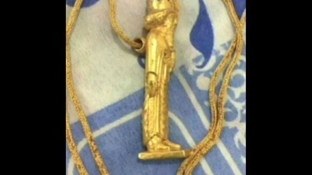 ۲ افغانستانی آثار طلایی پاسارگاد را در دوبی فروختند