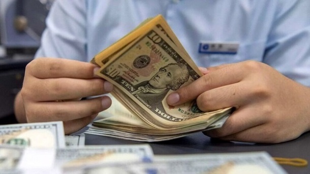 اعلام قیمت دلار برای بانکهای کشور