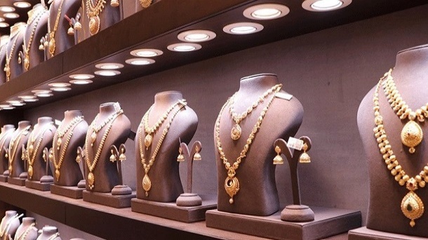 چرا سرمایه ها به سمت خرید طلا و ارز رفته است؟