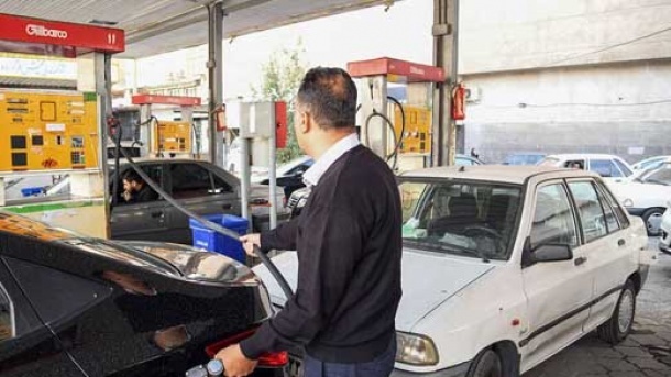 مصرف بنزین کشور به 130 میلیون لیتر در روز رسید