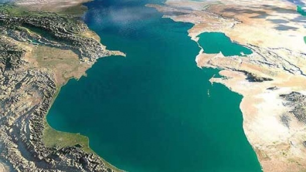 تردد کشتیهای بزرگ در خزر با مشکل مواجه شد