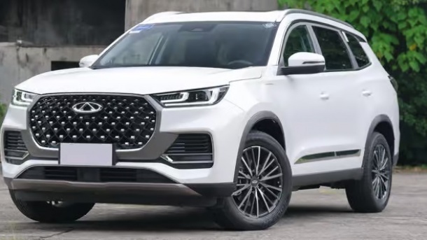 بررسی 6 ویژگی مهم در خودرو تیگو 8 پرومکس