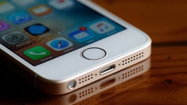 قیمت آیفون در صورت تولید در آمریکا، 3 برابر می‌شود