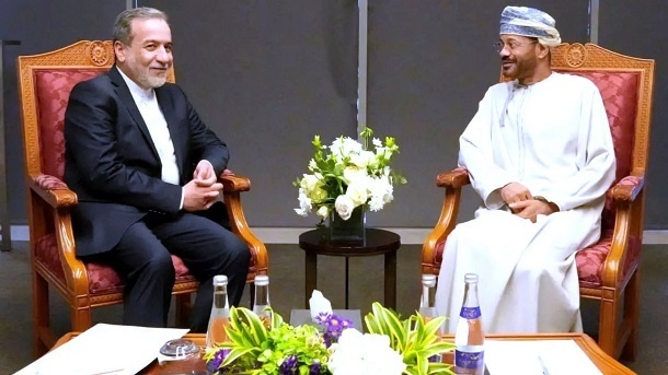 عمان خواستار توافقی «منصفانه» با رفع تحریم‌ها برای ایران شد