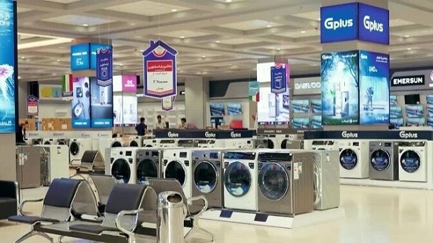 چرا نحوه تأمین مالی فروشگاههای بزرگ بررسی نمیشود؟