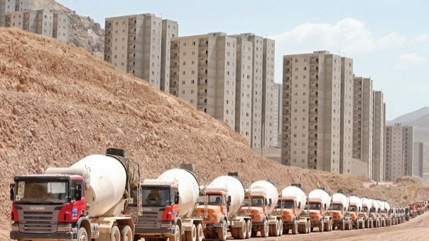 ضرورت عرضه زمين به انبوهسازان برای مقابله با بحران مسكن