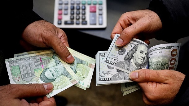 ارزش ذاتی قیمت دلار