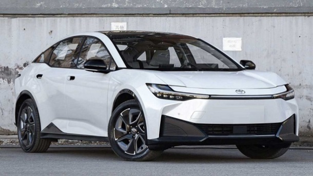 تاکسی تویوتا Bz3 در ایران توسط بابک زنجانی عرضه میشود