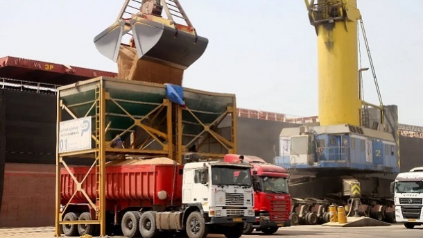 کاهش تولید روغن در پی سهمیهبندی واردات کالاهای اساسی