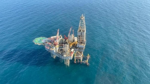 دکلها به دریای خزر رسیدند