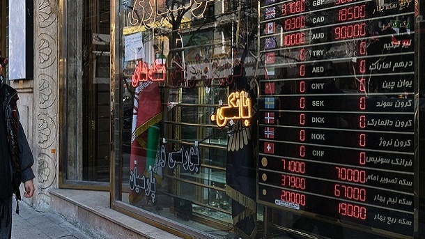 2 دیدگاه نزولی در بازار ارز