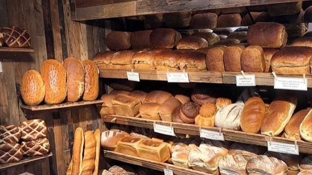 لوکس شدن قیمت نان فانتزی