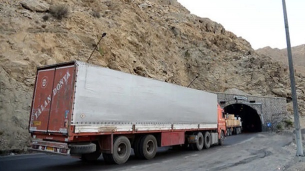 برخی از جاسوسان، کامیون اجاره کرده بودند