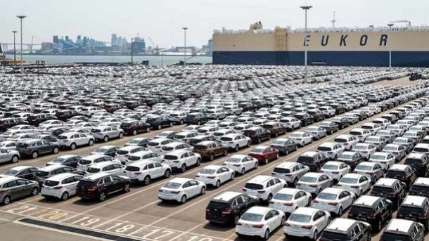 سرنوشت واردات خودرو در سال 1404