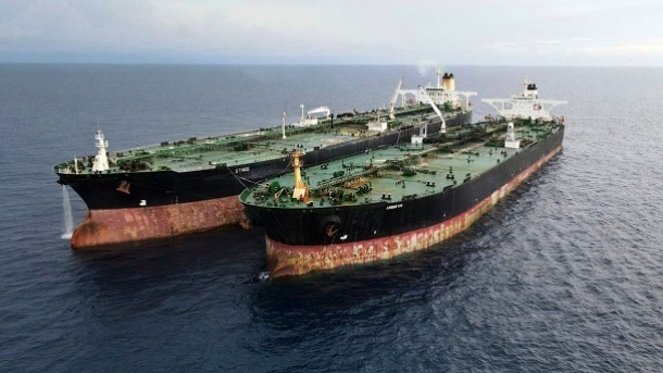 تحول بزرگ با اعطای مجوز صادرات نفت ایران به چین