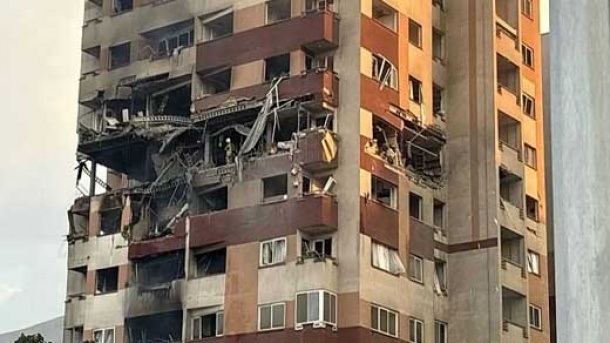 برای بازسازی ساختمانهای آسیب دیده جنگ به کجا مراجعه کنیم؟