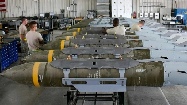 ترامپ با فروش ۵۱۰ میلیون دلار تسلیحات به اسرائیل موافقت کرد