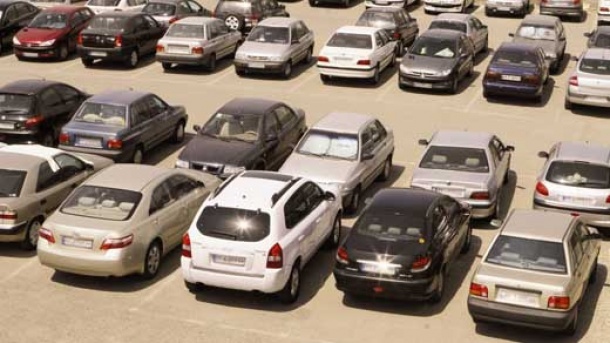 قیمت‌گذاری دستوری خودرو چه پیامدهایی دارد؟