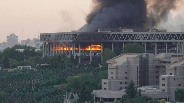 خبر وزیر راه درباره بازطراحی ساختمان شیشه‌ای صداوسیما