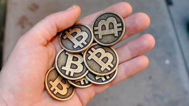 ارزش بیت کوین از 121 هزار دلار عبور کرد