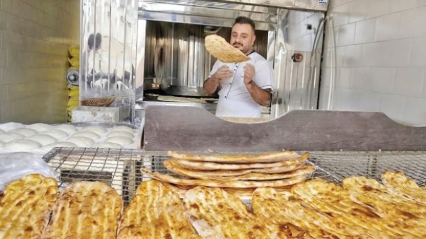 صعود قيمت نان و برنج، سقوط قدرت خريد مردم