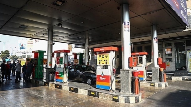 تکذیب فروش بنزین مخلوط با آب به خودروی رئیس جمهور