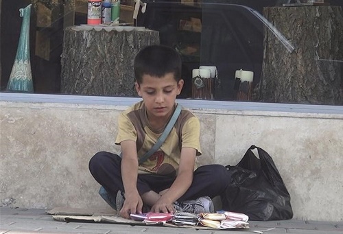 نگاهی به روند فقر و نابرابری