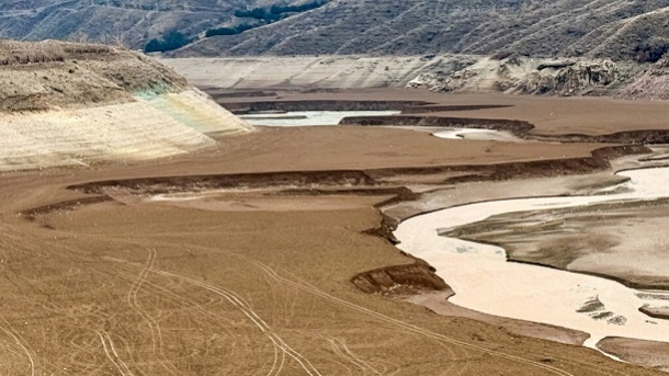 به جای تعطیلی چهارشنبهها، یک فکر اساسی کنید