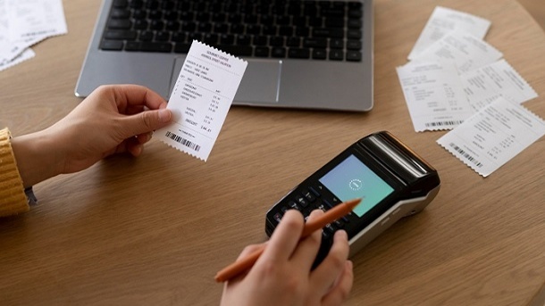 اعمال مالیات بر تراکنش بانکی فاقد صورتحساب الکترونیک