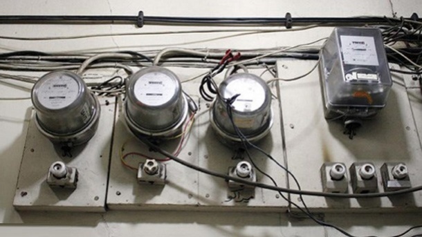 خاموشی‌ها در ایران، بخاطر قیمت برق ارزان است؟