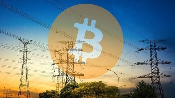 دست بیت‌کوین روی دکمه خاموشی برق