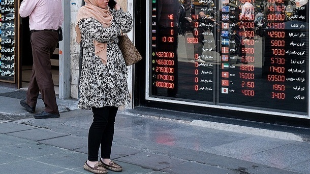 شارژ شدن قیمت دلار در آخرین روز هفته