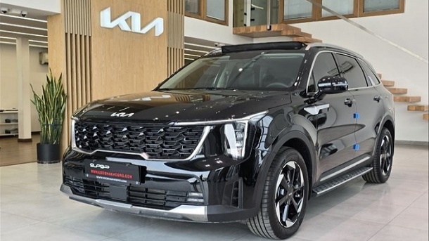 نسل جدید خودرو کیا سورنتو وارد ایران شد