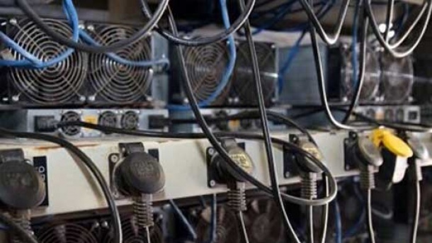 ماینرهای غیرمجاز ۵ درصد برق کشور را مصرف می کنند