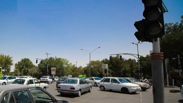 سرقت باتری چراغهای راهنمایی و رانندگی