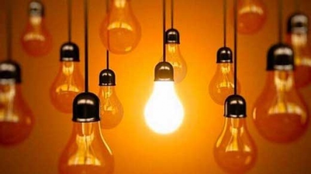 صرفه جویی ۸۹۵ مگاواتی برق با تعطیلی شنبه