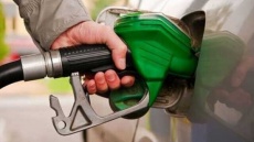 قیمت بنزین افزایش می یابد؟