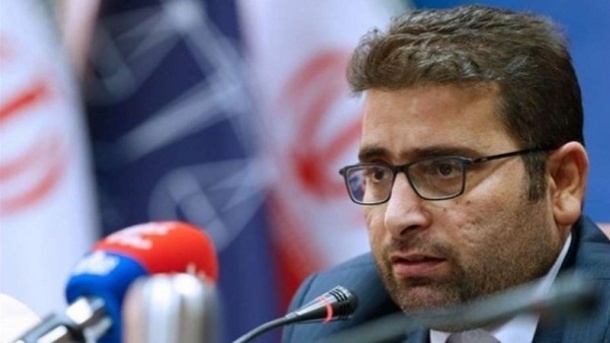 شکایت ایران خودرو از مدیر تعزیرات حکومتی