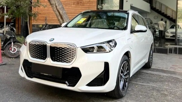 نگاهی به لوکس‌ترین BMW تمام برقی ایران + قیمت