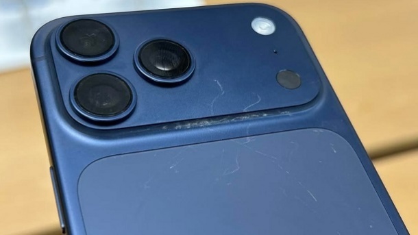 اولین ایراد بزرگ برای گوشی اپل آیفون 17 