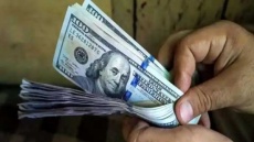 کاهش قیمت دلار به 110 هزار تومان