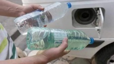 مقایسه همیشگی قیمت بنزین با آب معدنی!