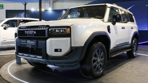 لندکروزر و پرادو جدید در نمایشگاه خودرو اصفهان