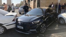 کامیون خاور، ۱۵ خودرو را له کرد