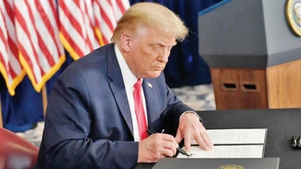 دونالد ترامپ خطری برای دلار
